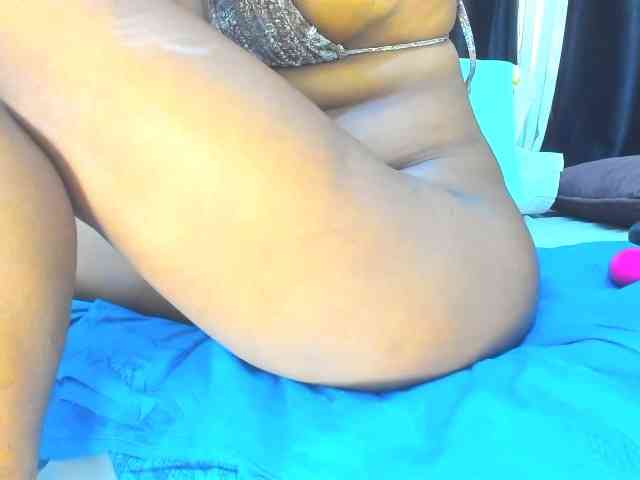 Lucienah webcam