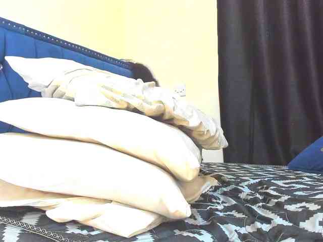 Lucienah webcam