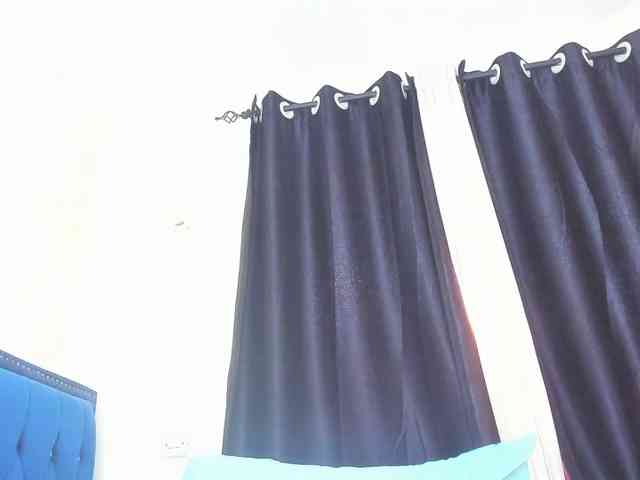 Lucienah webcam