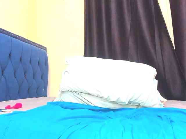 Lucienah webcam