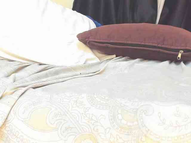 Lucienah's cam show statistics and live stream