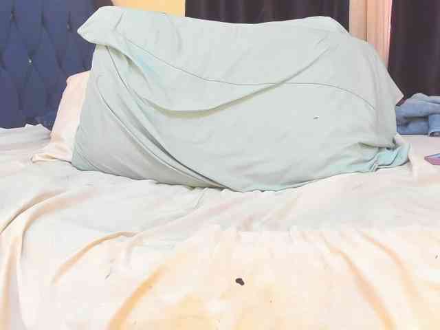 Lucienah webcam