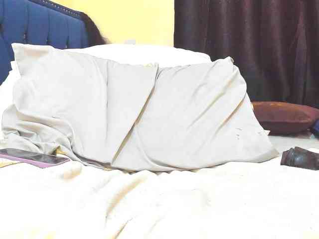 Lucienah webcam