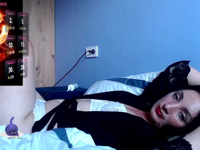 Succubus13 live cam on BongaCams