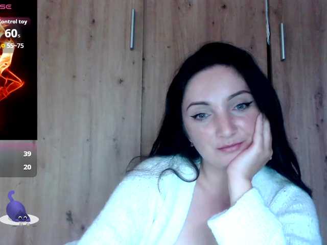 Succubus13 live webcam show