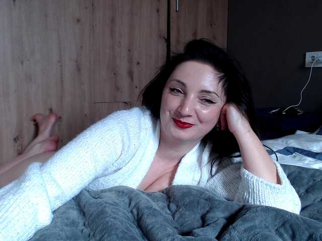 Succubus13's BongaCams show and profile