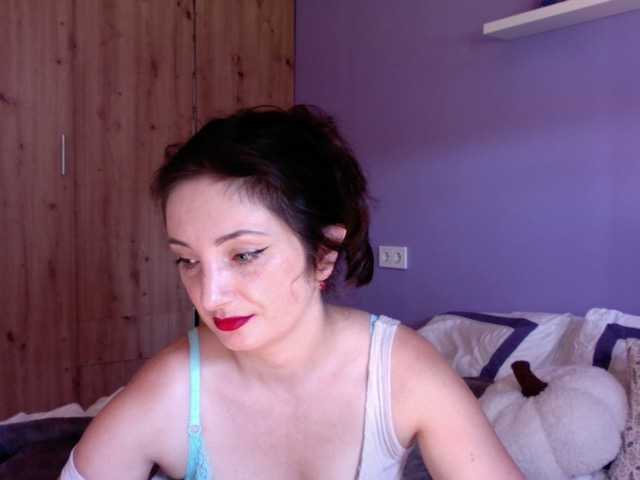 Succubus13 live cam on BongaCams