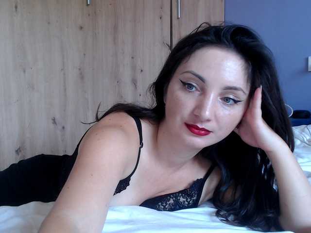 Succubus13 live cam on BongaCams