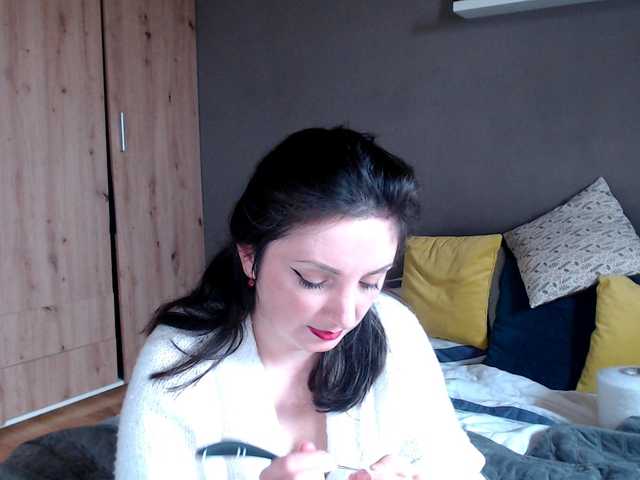 Succubus13's BongaCams show and profile