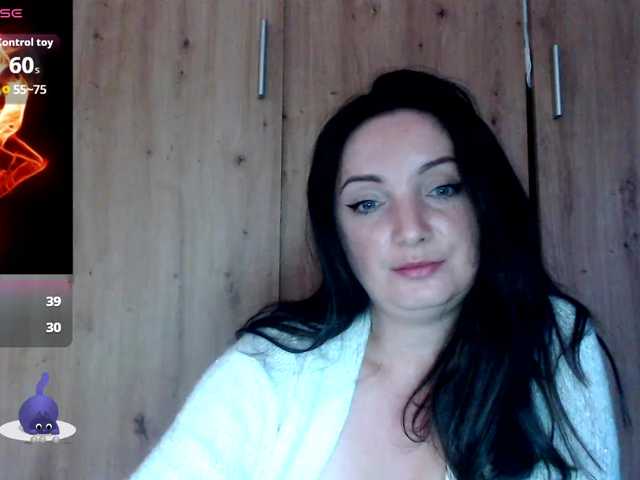 Succubus13 live webcam show