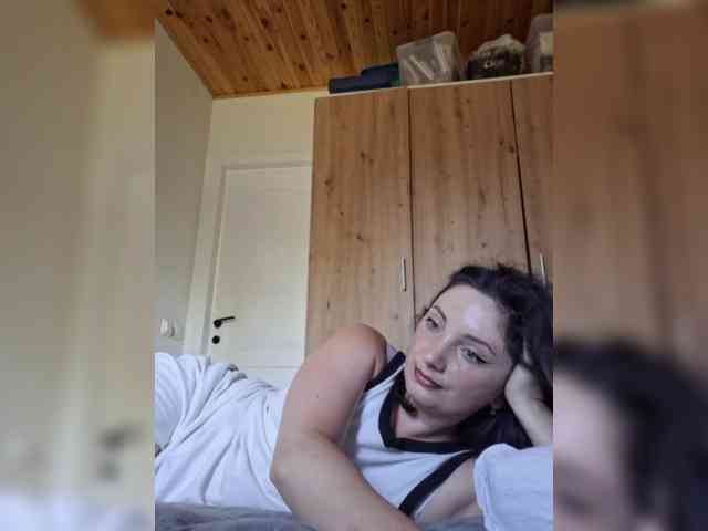 Succubus13 webcam