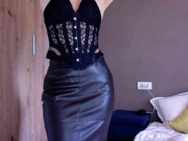 Succubus13 webcam