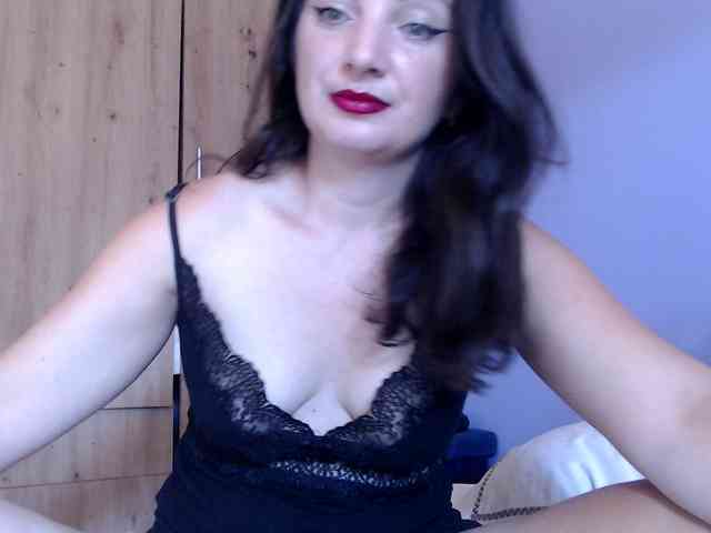 Succubus13 Live Webcam on BongaCams