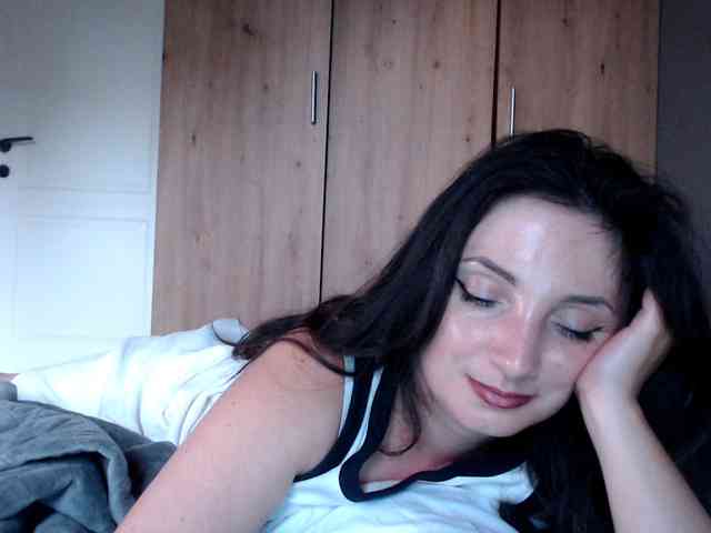 Succubus13 webcam