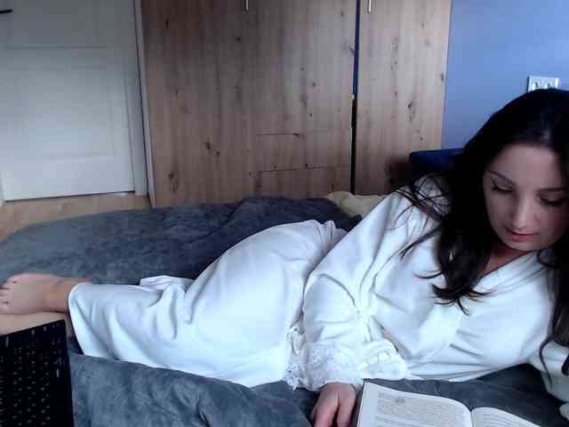 Succubus13 webcam