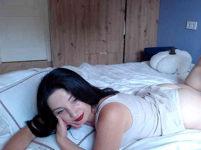 Succubus13 webcam