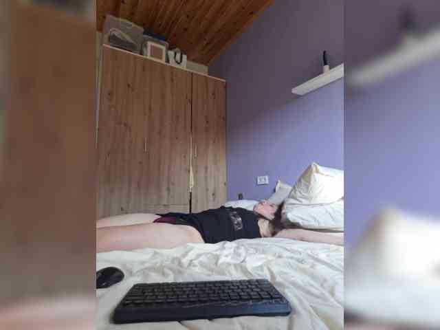 Succubus13 webcam