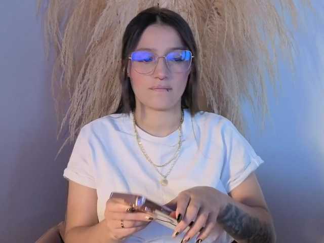 ELECKTRA-SWEET live cam on BongaCams