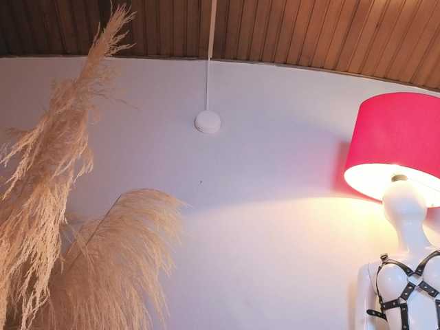 ELECKTRA-SWEET live cam on BongaCams