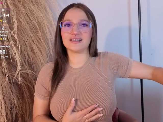 ELECKTRA-SWEET live webcam show