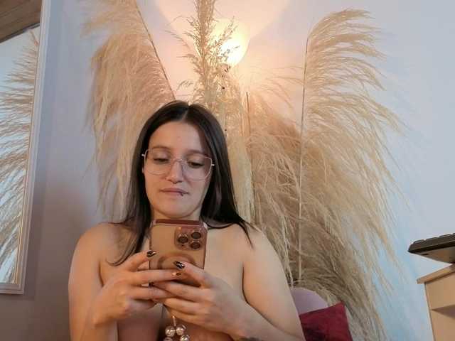 ELECKTRA-SWEET live cam on BongaCams