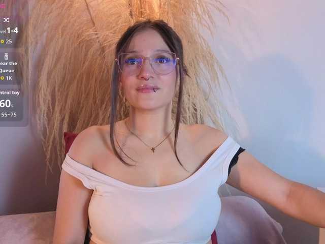 ELECKTRA-SWEET live cam on BongaCams