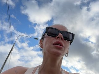 -CandyViki- Porn Show