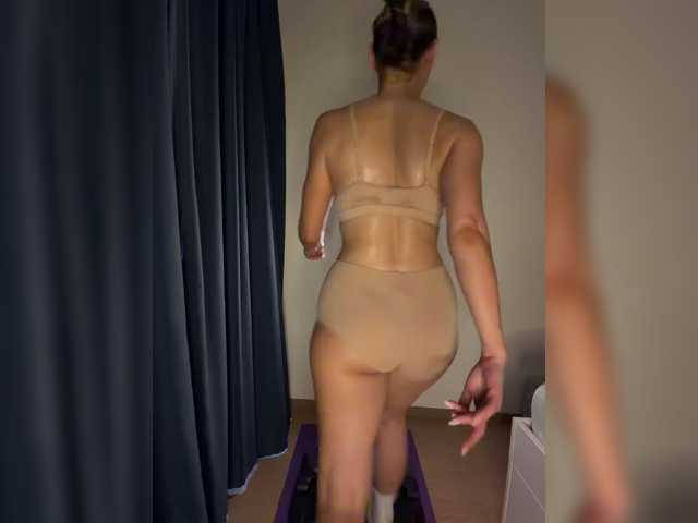 -Viki- live cam on BongaCams
