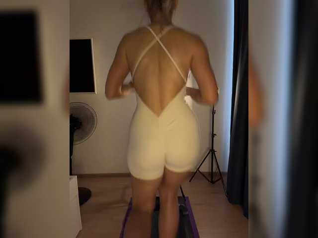 meow-777 live cam on BongaCams