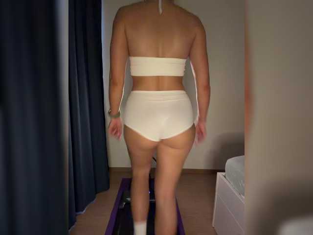 meow-777 live cam on BongaCams