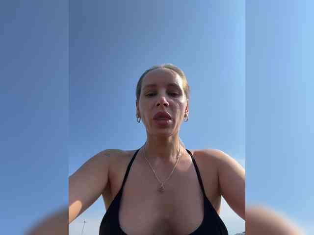 meow-777 Sex Cam Show