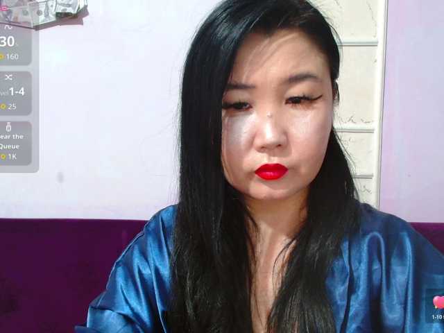 Bet-Lu's BongaCams show and profile