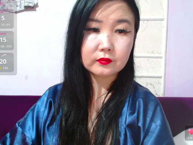 Bet-Lu's BongaCams show and profile