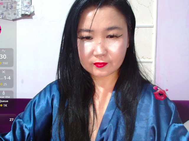 Bet-Lu's BongaCams show and profile