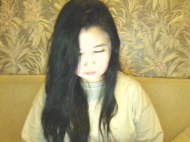 Bet-Lu live cam on BongaCams