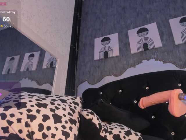Paola233 live cam on BongaCams
