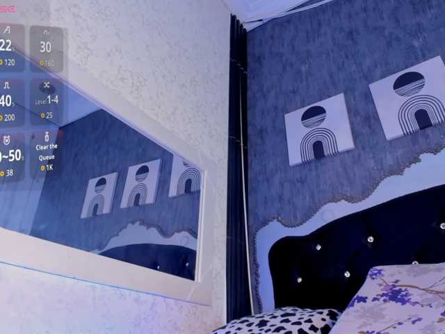 Paola233 live cam on BongaCams