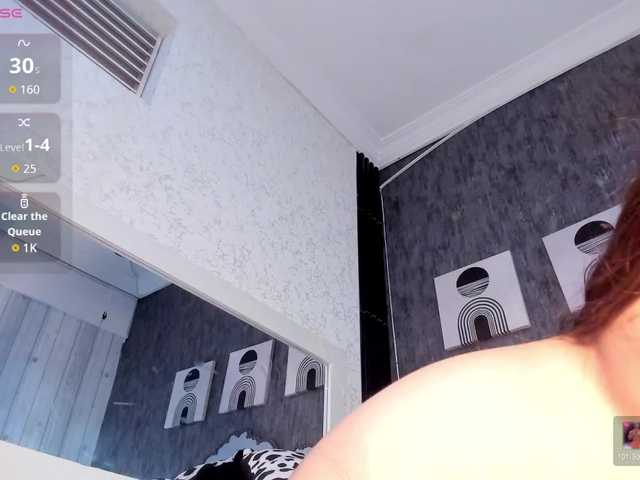 Paola233 live cam on BongaCams