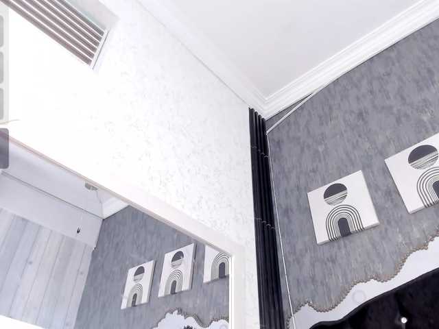 Paola233 live cam on BongaCams