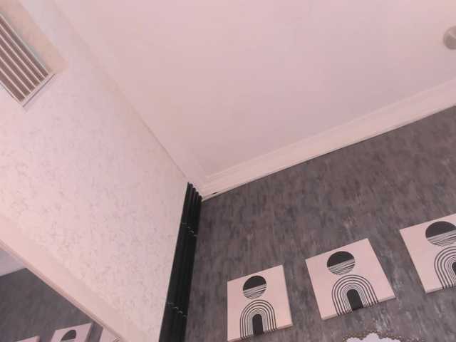 Paola233 live cam on BongaCams