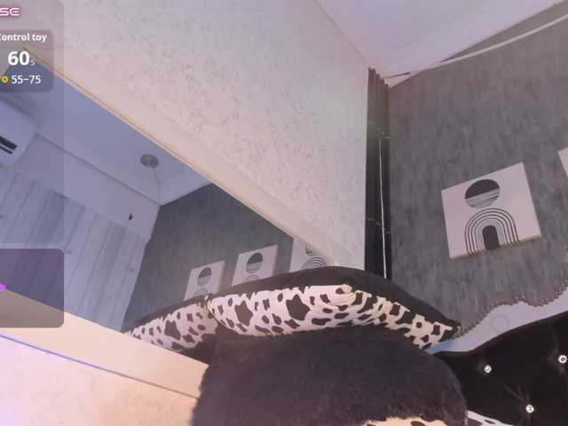Paola233 live cam on BongaCams