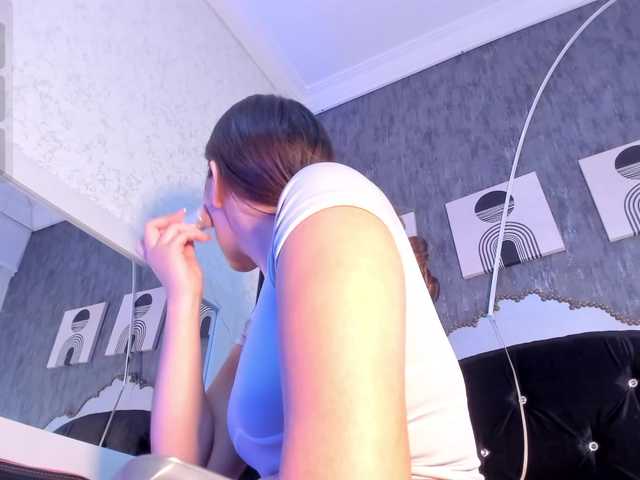 Paola233 live cam on BongaCams