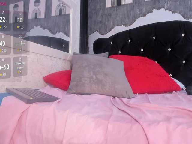 Paola233 live cam on BongaCams