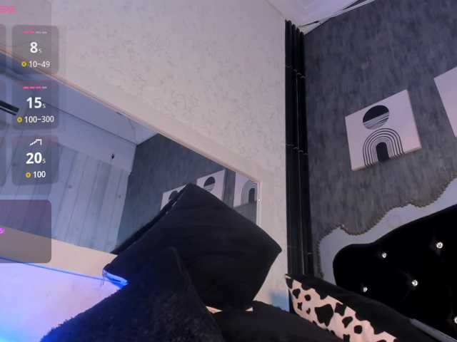 Paola233 live cam on BongaCams