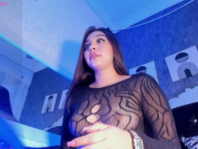 Paola233 live cam on BongaCams