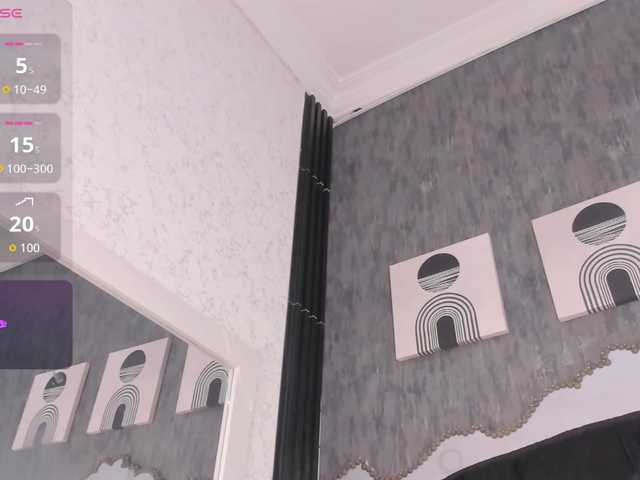 Paola233 live cam on BongaCams