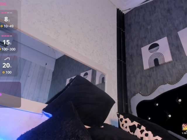 Paola233 live cam on BongaCams