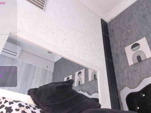 Paola233 webcam