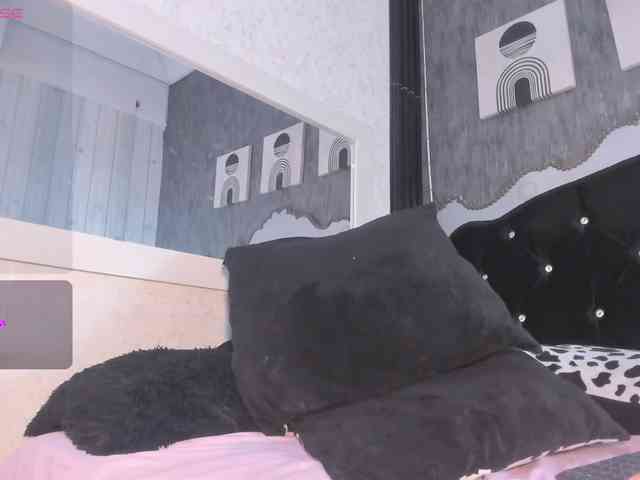 Paola233 webcam