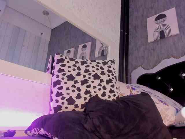 Paola233 webcam